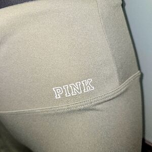 VS Victoria's Secret PINK Olive Green Spandex Shorts – sz XS